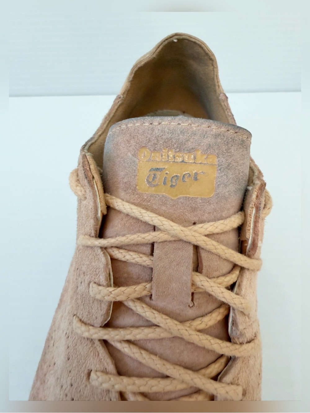 Asics - Onitsuka Tiger Samsara Lo Sneakers - Apricot Suede - 6 - Picture 11 of 15